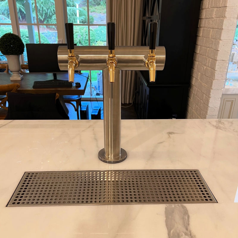 Kegerator font and triple tap setup built into bentop