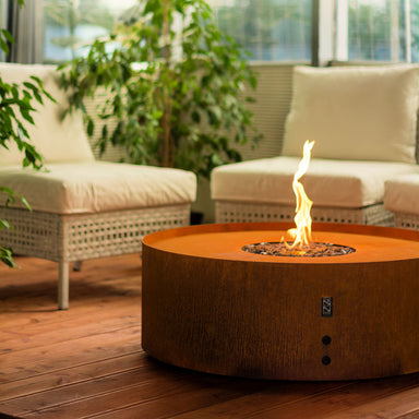 Fireplace | Galio Automatic Outdoor Fire Pit | close up view of corten fireplace in patio area