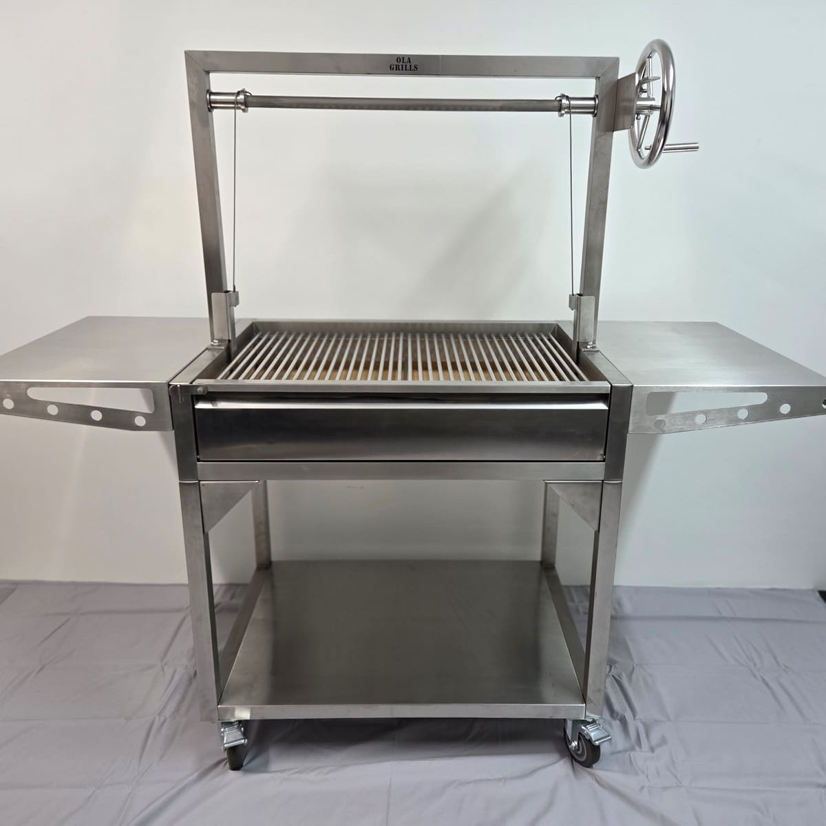 Parrilla Argentine BBQ with Firebricks | 100% 304 Stainless | BBQ Rod Model