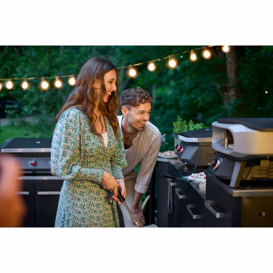Outdoor Kitchen 60 for Pizza Ovens  – 110 cm Height | Modular | Cozze with people using it